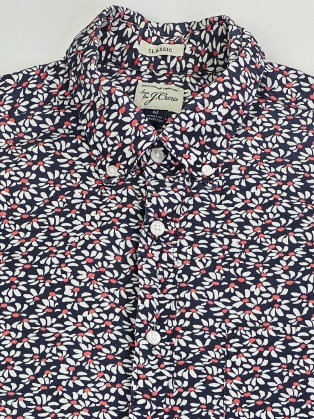 J. Crew Classic Navy Floral Short Sleeve Mens Sz Medium Button Down Cotton Shirt